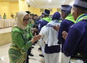 Khidmat, 387 Jamaah Haji Kloter 24 Lampung Timur Dilepas Bupati Ela