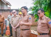 19 Rumah Rusak Disapu Angin, Pemkot Metro Salurkan Bantuan Langsung
