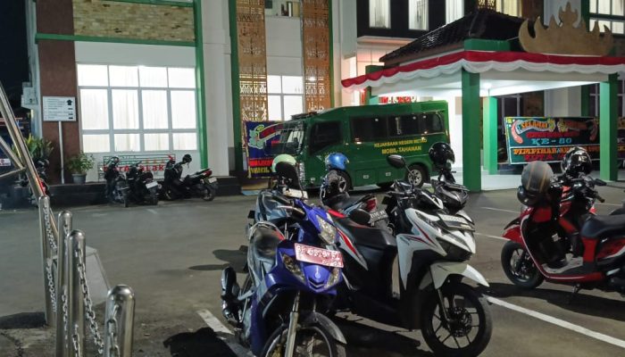 Eks Kadis & Kabid PUTR Metro Dibidik, Mobil Tahanan Siap Angkut