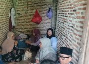 Hidupi Tiga Anak, Siti Khodijah Disambangi Camat Panjang dan Dijamin Bantuan Berkelanjutan