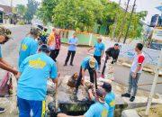 Siaga Cuaca Ekstrem, Eva Dwiana Kerahkan Aksi Massal Bersihkan Drainase se-Bandar Lampung