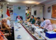 Menuju Indonesia Emas 2045, Wagub Lampung Ajak Semua Pihak Tingkatkan Profesionalisme Guru